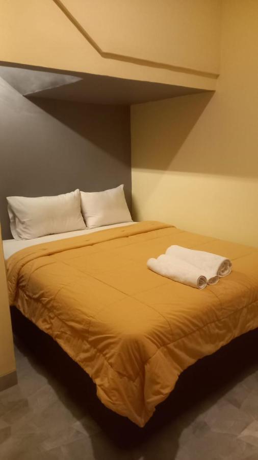 Hostel Rumah Wj And